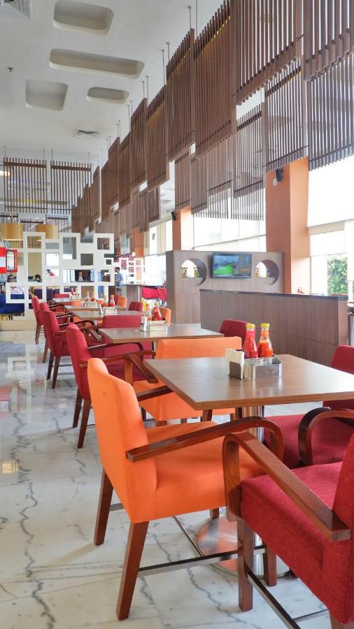 Holiday Inn Express Jakarta Pluit Citygate By Ihg Buitenkant foto